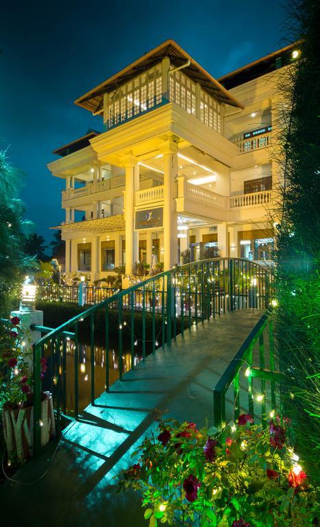 Rustic Leisures Llp Kochi Exterior foto