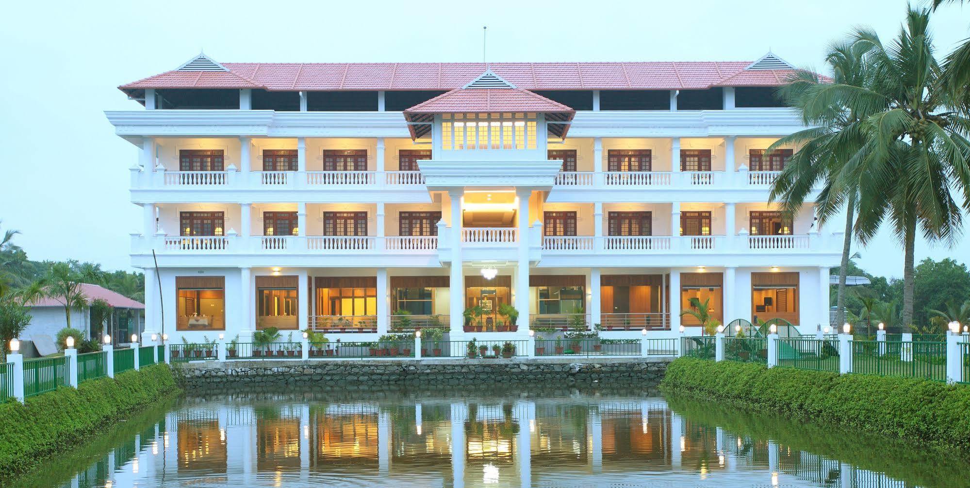 Rustic Leisures Llp Kochi Exterior foto